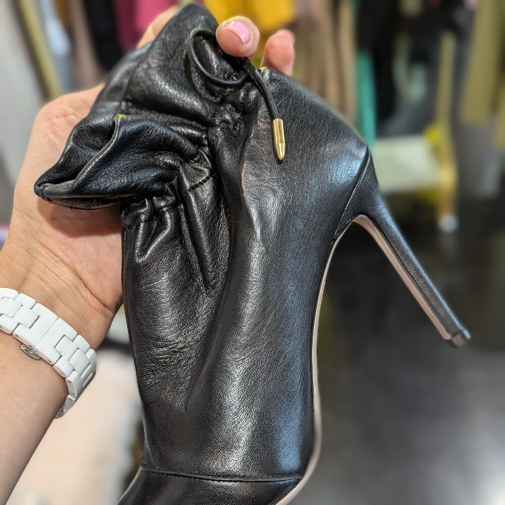 Pointe toe stiletto Ankle boots